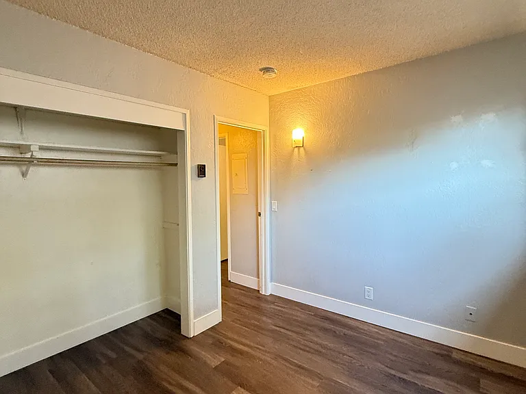 1145 Leff St #8 — Photo 14