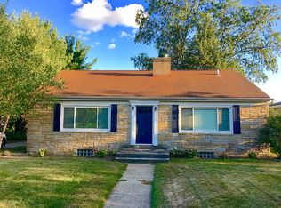 1706 Oswego St NW, Grand Rapids, MI 49504