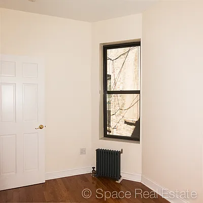 Rented by Space Real Estate | media 17