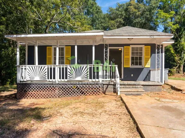 121 Cedar St, Lagrange, GA 30241