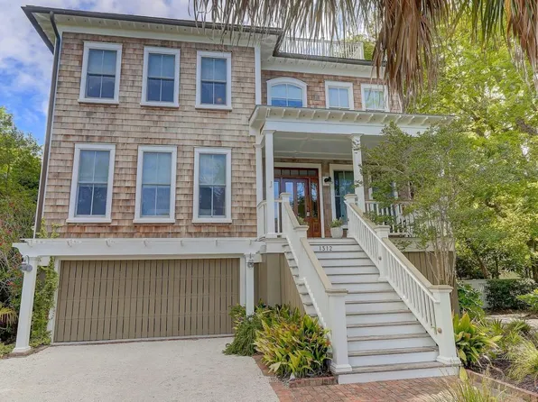 1312 Thompson Ave, Sullivans Island, SC 29482