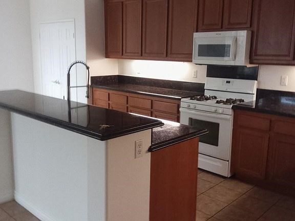 2nd image of 12961 Rae Ct