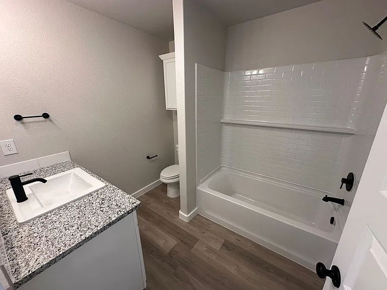 10403 Ruse St — Photo 11