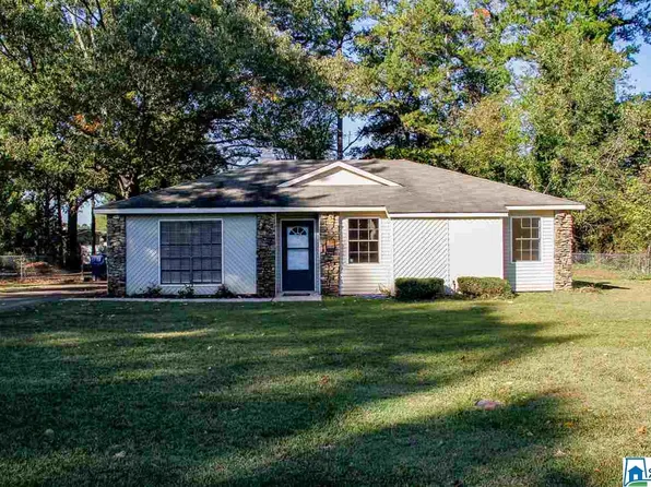 1313 Quail Run Dr SW, Jacksonville, AL 36265