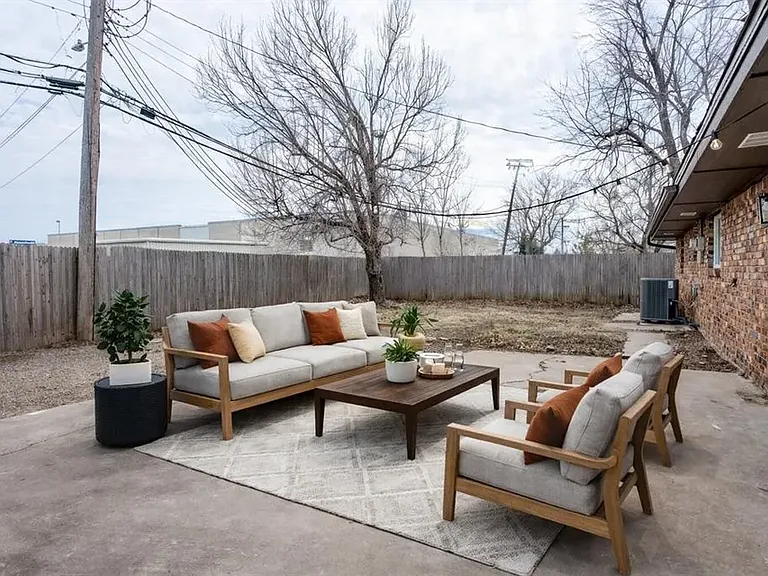 9408 Northland Rd — Photo 11