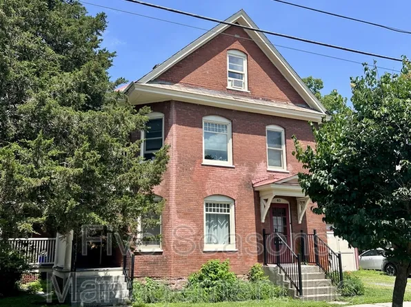 40 Monroe St, Burlington, VT 05401