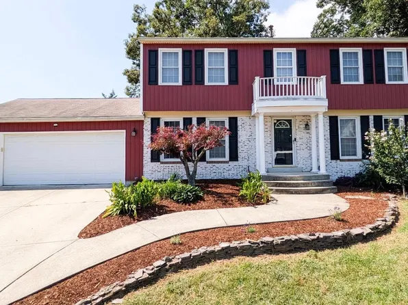103 S Cameron St, Sterling, VA 20164