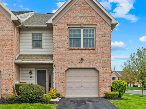 196 Melbourne Ln, Mechanicsburg, PA 17055