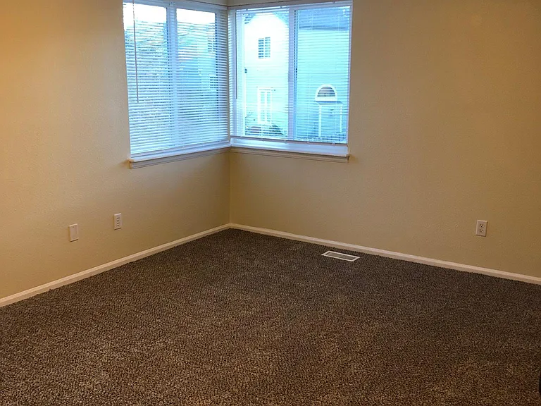 4267 S Argonne St — Photo 14