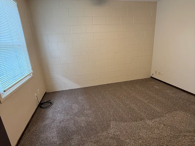1409 F St #77 — Photo 14