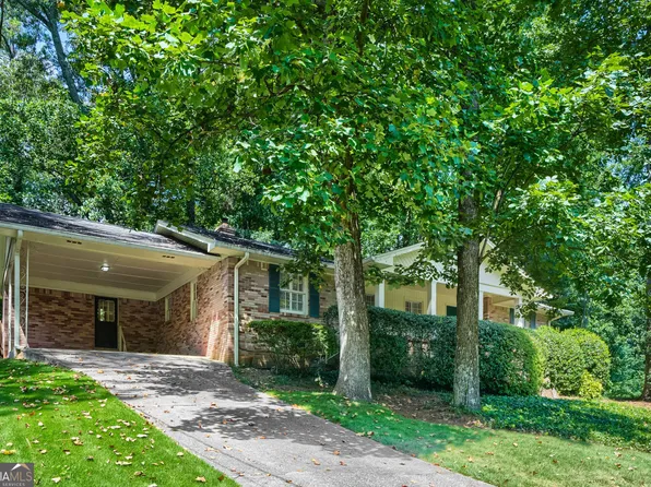 2737 Overlook Dr NE, Atlanta, GA 30345