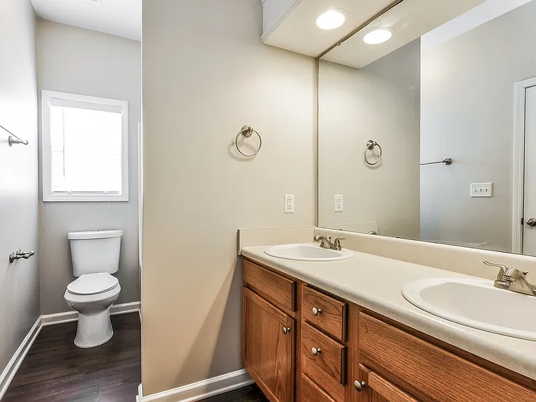 2716 Lead Crystal Ct — Photo 10