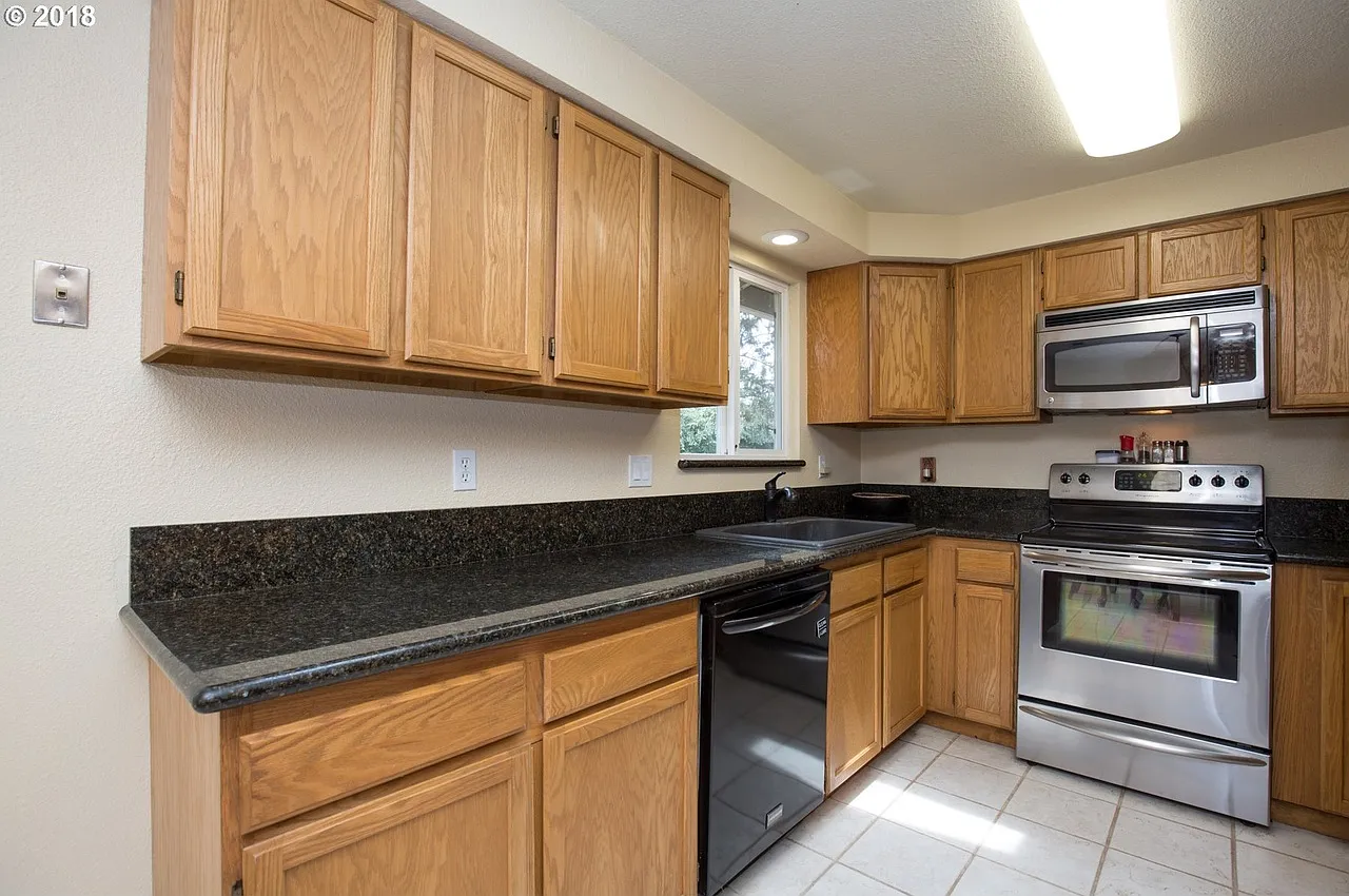 416 NE 148th Ave, Vancouver - 1 — Photo 2