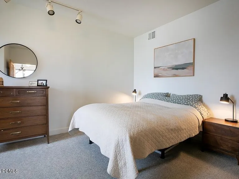 6677 N 2200 W #208 — Photo 8
