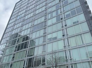 300 Lisgar St #1001, Ottawa, ON K2P 0E2