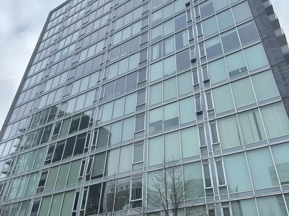 300 Lisgar St, Ottawa, ON