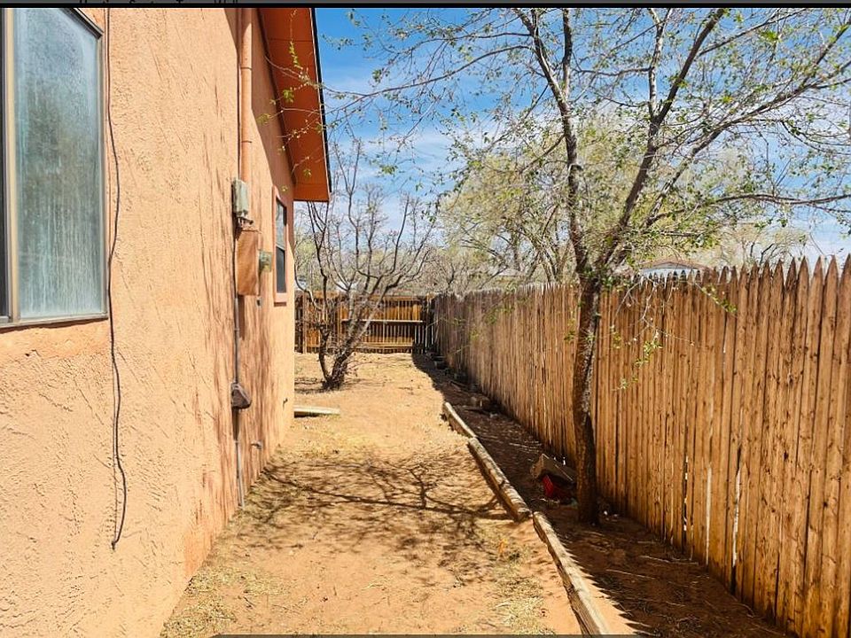 1st image of 212 N Indio Ave