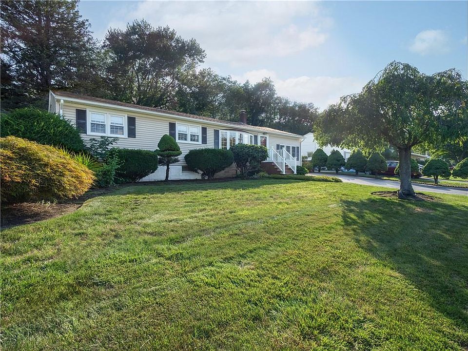1st image of 77 Drybrook Rd