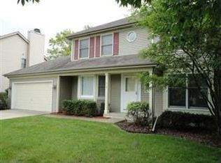 913 Wellington Cir, Aurora, IL 60506