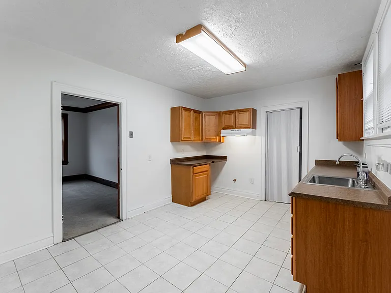 6758 S Campbell Ave #2 — Photo 7