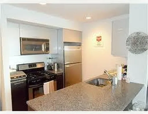Rented by Starts New York Realty LLC | media 24