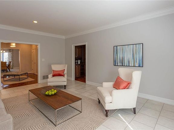 5th image of 6451 Meridian Pkwy Unit 9-C