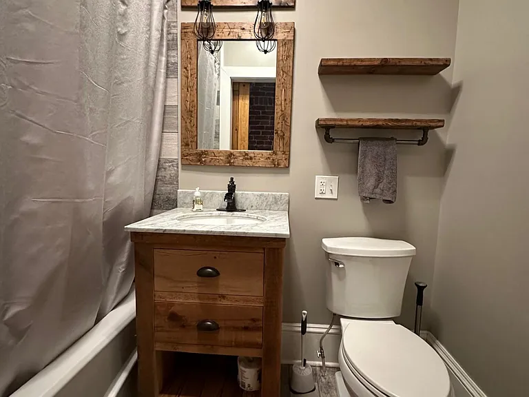 348 College Ave #1 — Photo 17
