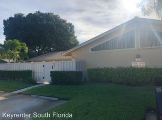 5686 Golden Eagle Cir, Palm Beach Gardens, FL 33418