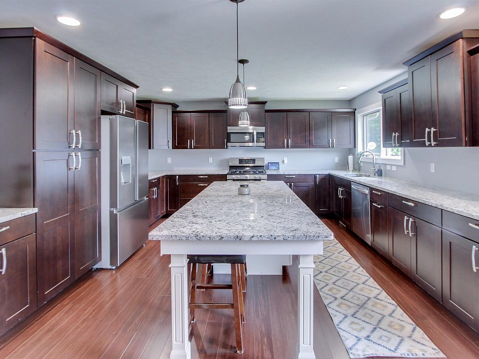 4393 Apple Tree Ln, Traverse City, MI 49685 Zillow