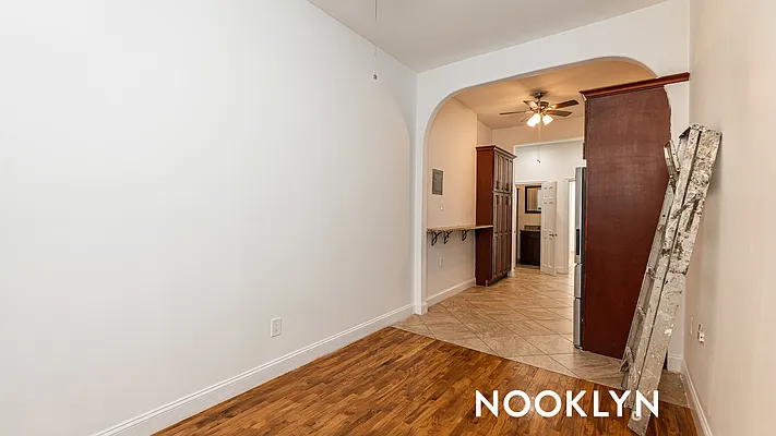Rented by Nooklyn NYC LLC | media 13