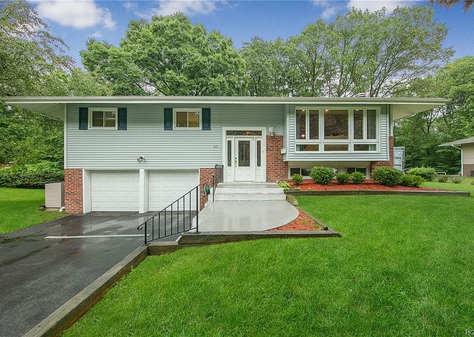 1st image of 41 Fawn Hill Dr