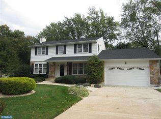 2602 Tonbridge Dr, Wilmington, DE 19810