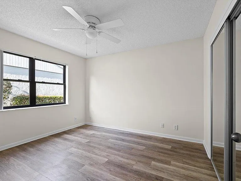 2621 SW Egret Pond Cir — Photo 18