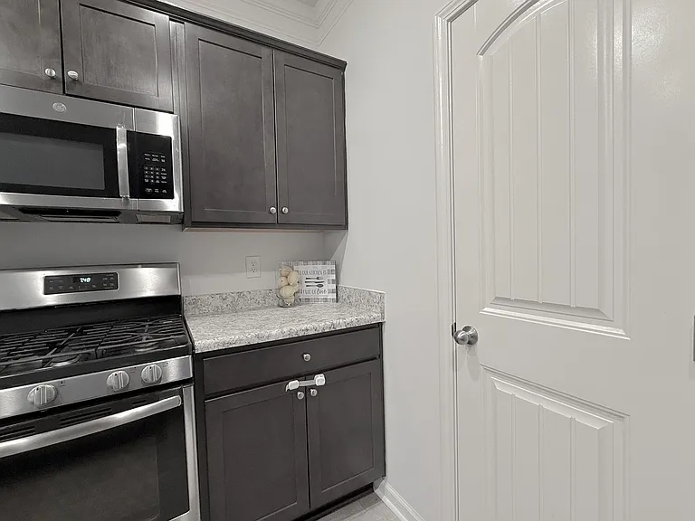 Turtle Creek Dr — Photo 21