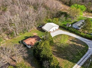 290 Chapman Farm Rd, Winfield, MO