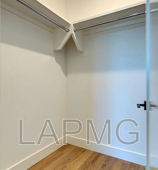 4507 Saturn St #1/2 — Photo 16