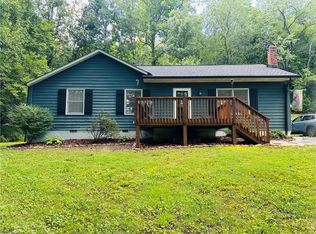 174 Springview Dr, Millers Creek, NC 28651