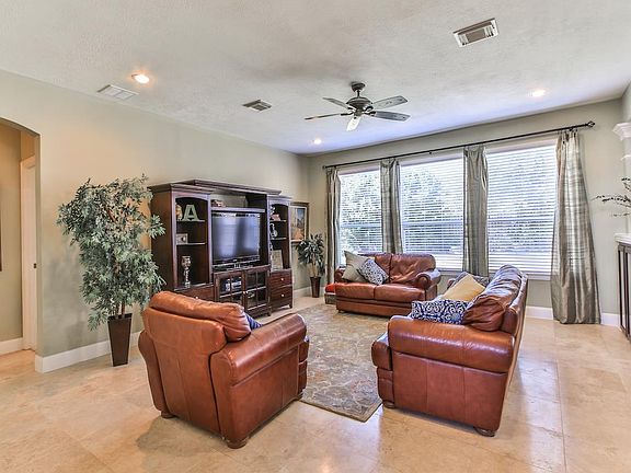 5th image of 3023 Silverwood Park Ln