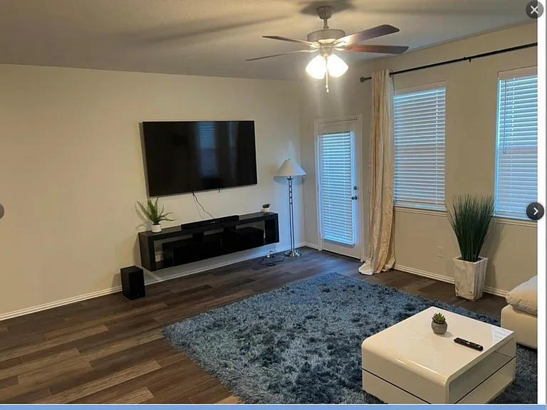 27918 Western Creek Ct — Photo 1