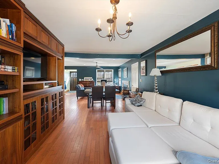 10 Taft Ln — Photo 9