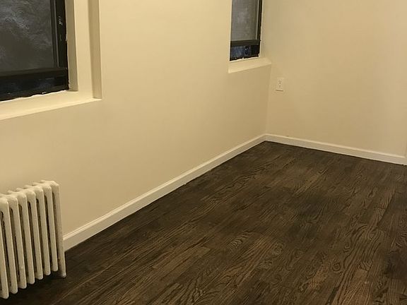 5th image of 126 E 4th St APT 6