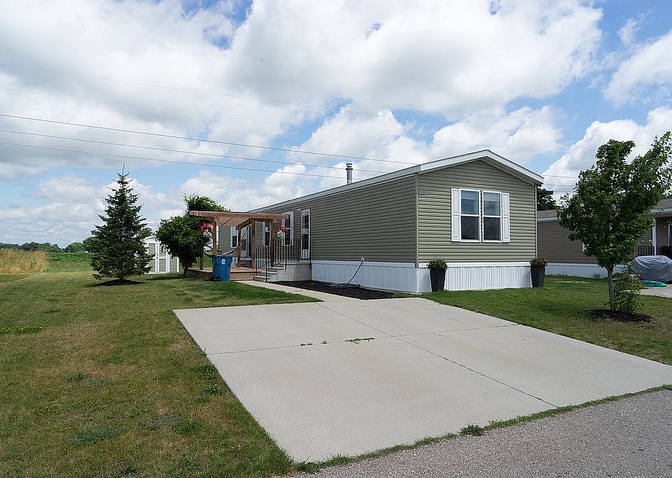 1st image of 4181 Leeward Ln