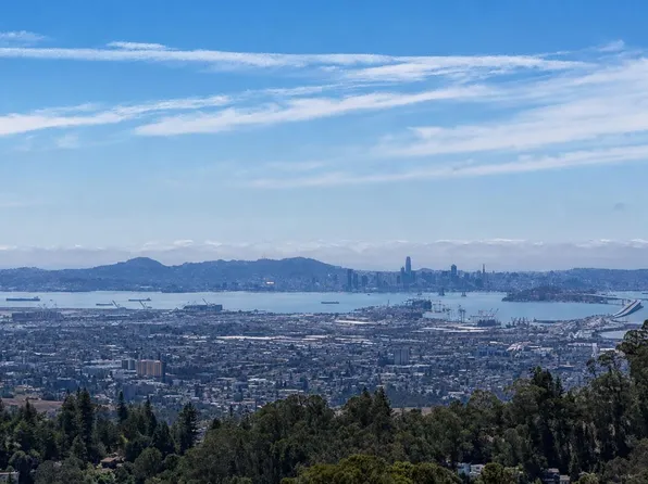 6669 Skyline Blvd, Oakland, CA 94611