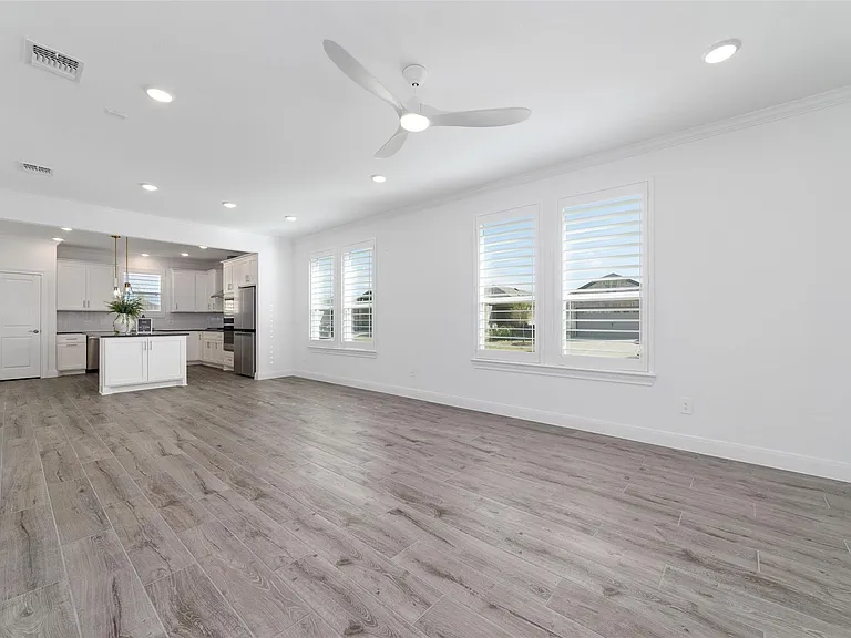 14435 Garden Grove Ct — Photo 11