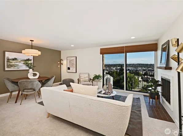 3710 25th Place W #405, Seattle, WA 98199