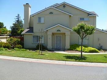 1st image of 101 Roseburg Way