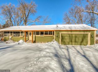 19112 Town Line Rd, Minnetonka, MN 55345