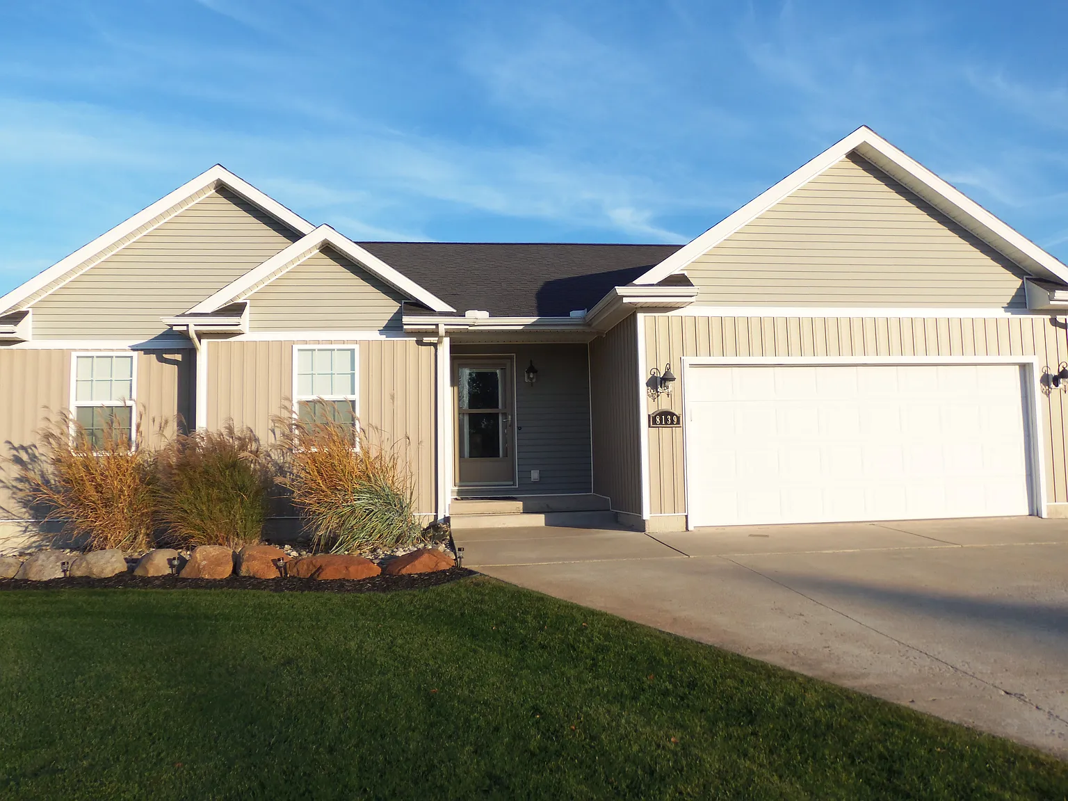 8139 Wadding Dr photo 1