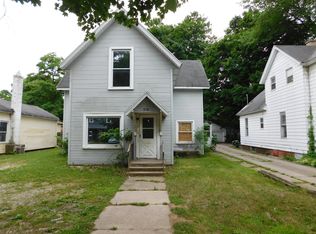 516 Broadway St, Niles, MI 49120
