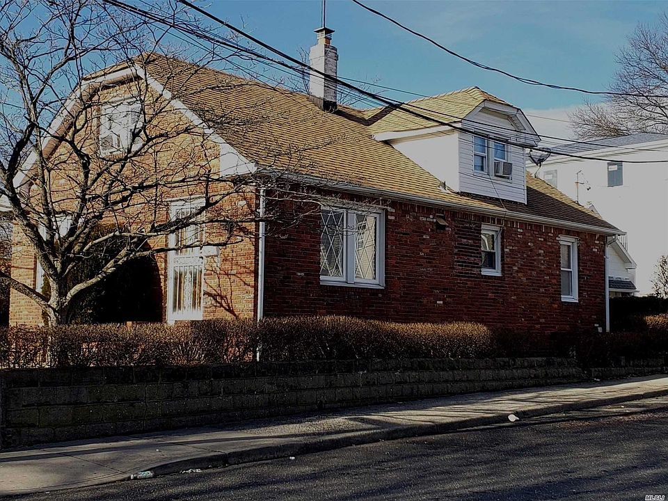 1st image of 140 Murray Hill St